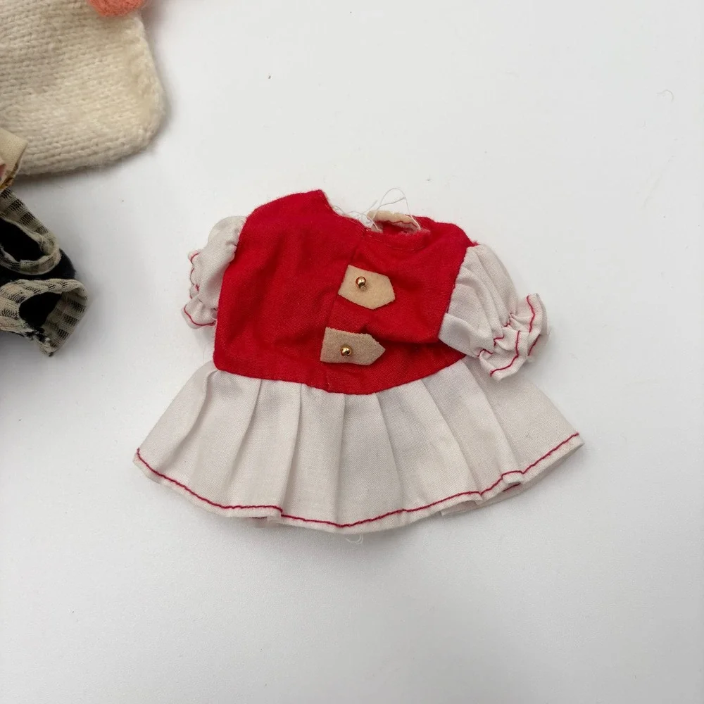 Vintage 1960s 1970s Mattel Barbie Skipper & Clone Doll Clothing Lot Over 1lb